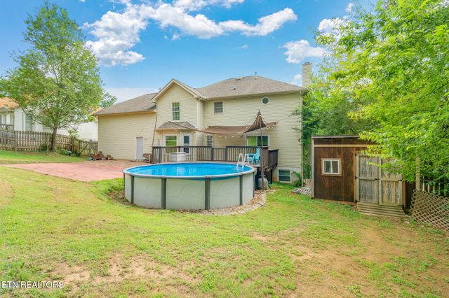 1825 Scenic Valley Lane, Knoxville, TN 37922