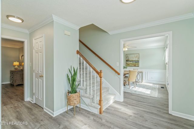1825 Scenic Valley Lane, Knoxville, TN 37922