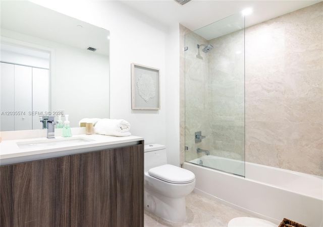 488 NE 18th Street 615, Miami, FL 33132