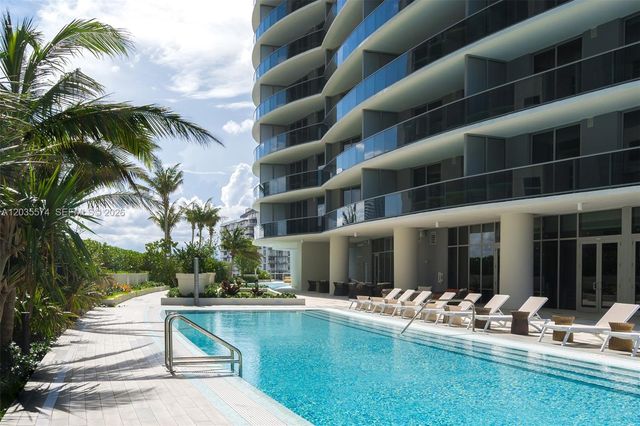 488 NE 18th Street 615, Miami, FL 33132