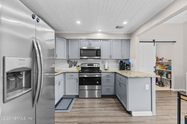 10532 ARROWHEAD Court, Jacksonville, FL 32257