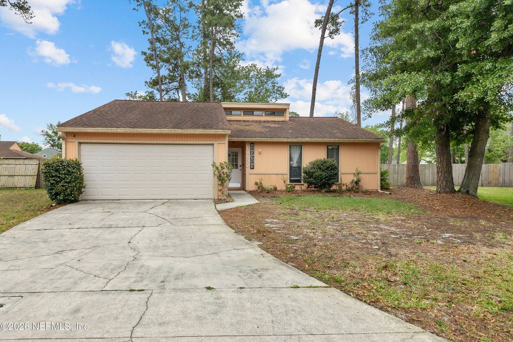 10532 ARROWHEAD Court, Jacksonville, FL 32257