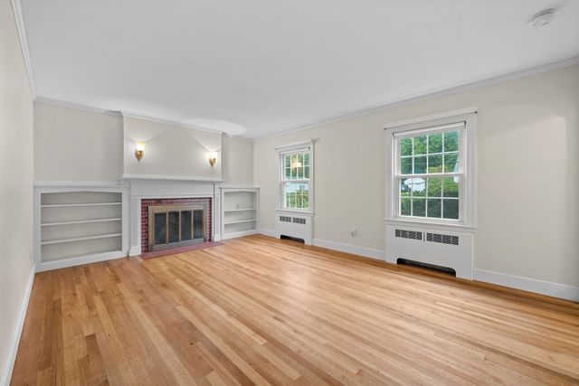 58 Glenwood Street, Holden, MA 01520