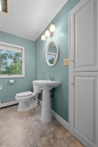 58 Glenwood Street, Holden, MA 01520