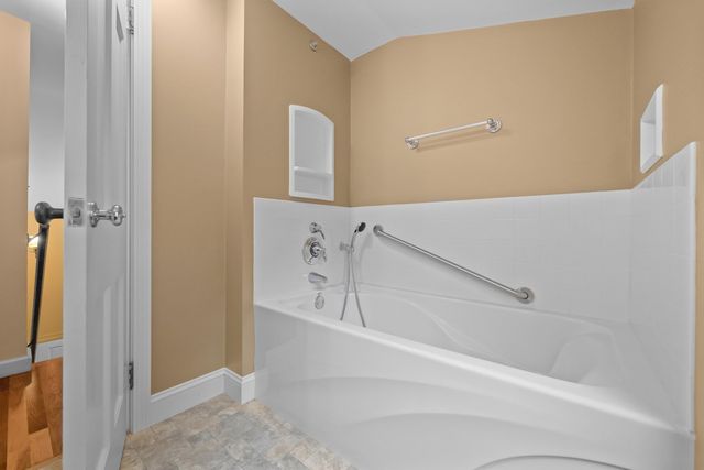 58 Glenwood Street, Holden, MA 01520