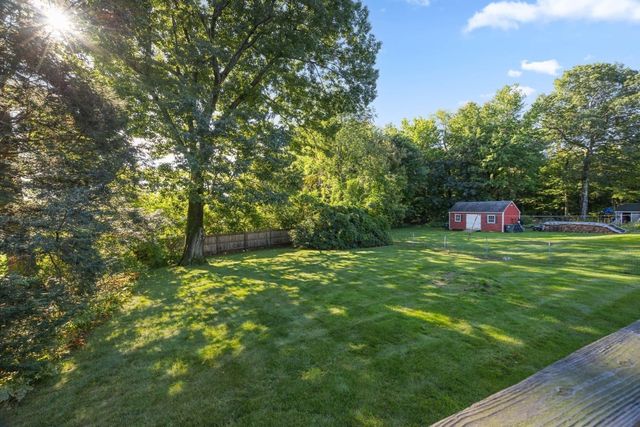 58 Glenwood Street, Holden, MA 01520