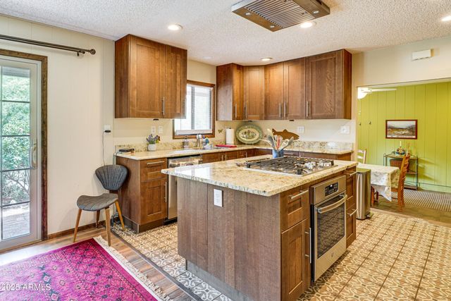 423 SHEARD Drive, Patagonia, AZ 85624