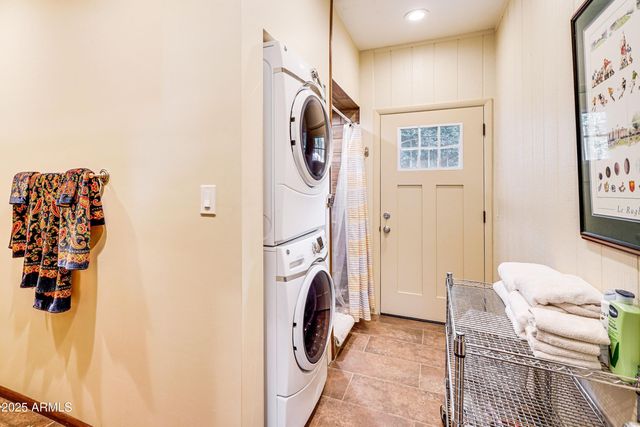 423 SHEARD Drive, Patagonia, AZ 85624