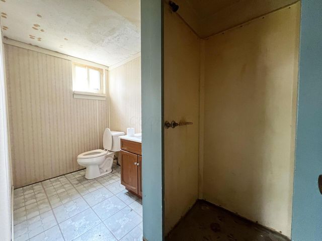 1444 Chesterton Square N, Columbus, OH 43229
