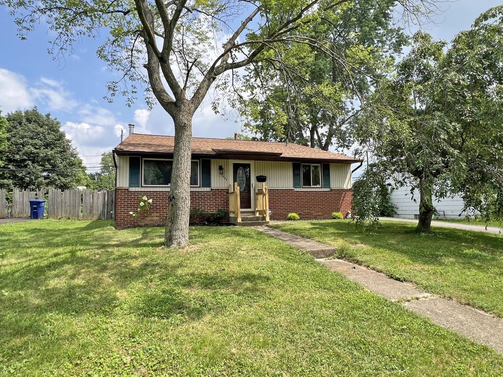 1444 Chesterton Square N, Columbus, OH 43229