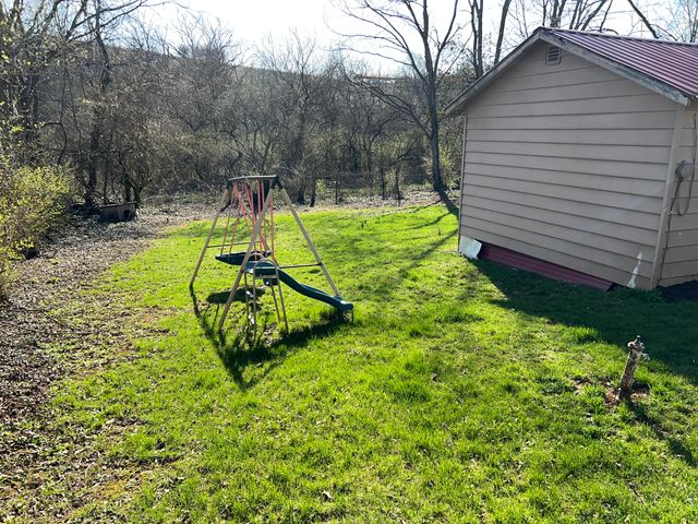 484 E Water Street, Flemingsburg, KY 41041