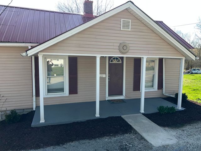 484 E Water Street, Flemingsburg, KY 41041