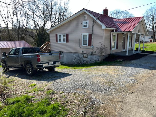 484 E Water Street, Flemingsburg, KY 41041