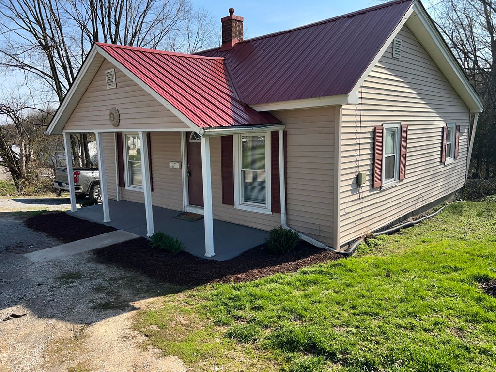 484 E Water Street, Flemingsburg, KY 41041