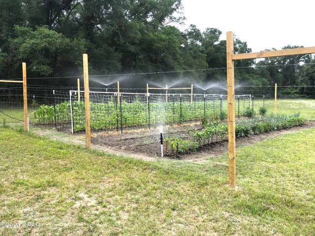 5310 Chestnut Lane, Greenwood, FL 32443