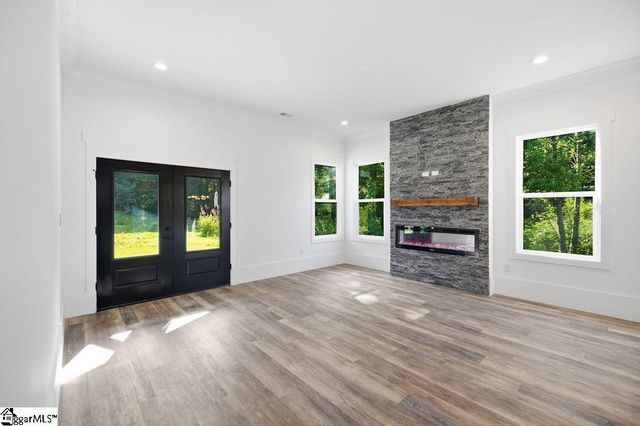 127 Moore Drive, Easley, SC 29642