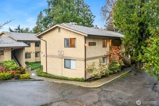 10330 SE 6TH STREET #A2, Bellevue, WA 98004
