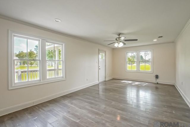 40035 Cornerview Rd, Gonzales, LA 70737