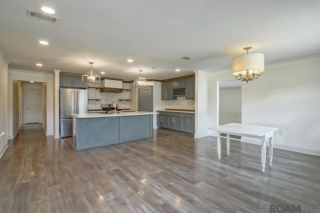 40035 Cornerview Rd, Gonzales, LA 70737