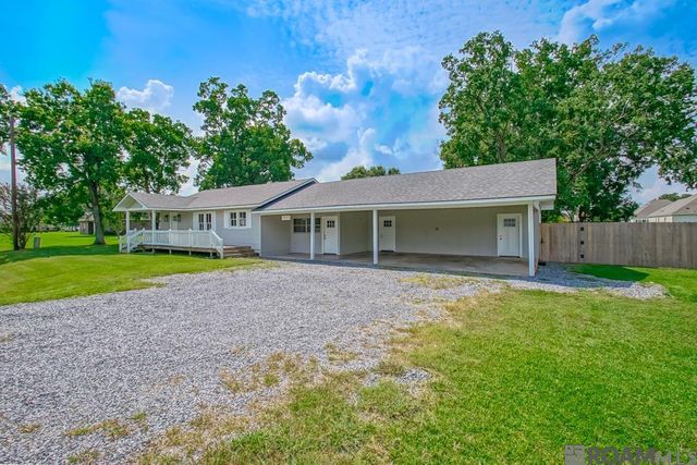 40035 Cornerview Rd, Gonzales, LA 70737