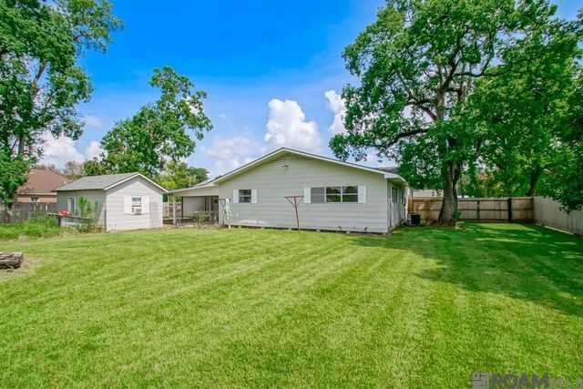 40035 Cornerview Rd, Gonzales, LA 70737