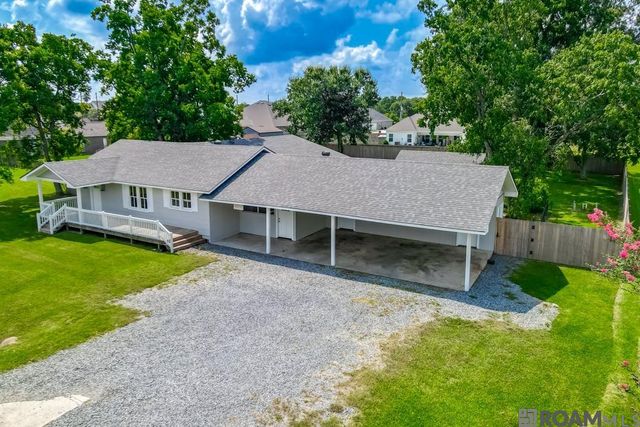 40035 Cornerview Rd, Gonzales, LA 70737