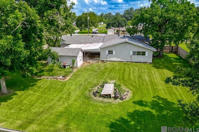 40035 Cornerview Rd, Gonzales, LA 70737