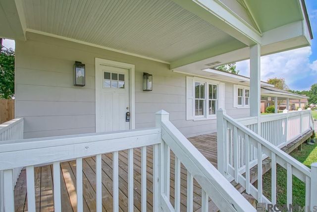 40035 Cornerview Rd, Gonzales, LA 70737