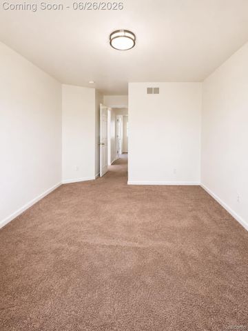 17014 Country Ridge Lane, Macomb Township, MI 48044