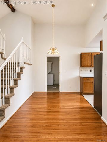 17014 Country Ridge Lane, Macomb Township, MI 48044