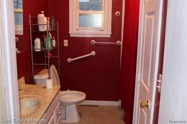 4463 Fairway Drive, Fort Gratiot Charter Township, MI 48059