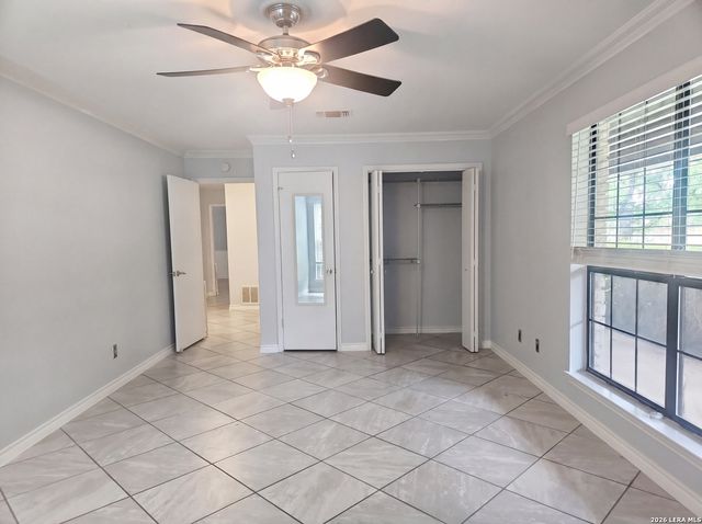 306 RANCHERO RD, Kerrville, TX 78028