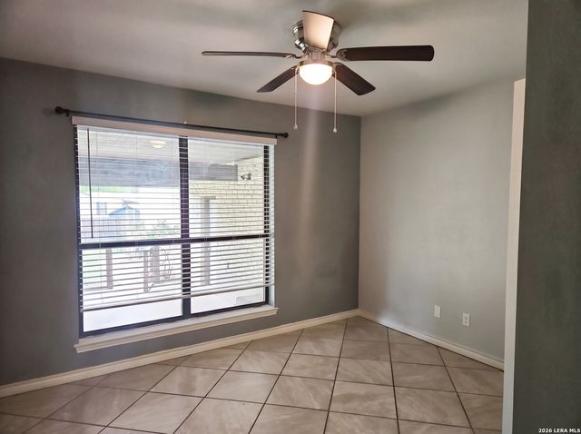 306 RANCHERO RD, Kerrville, TX 78028