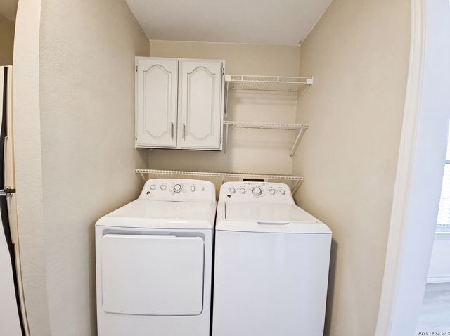 306 RANCHERO RD, Kerrville, TX 78028