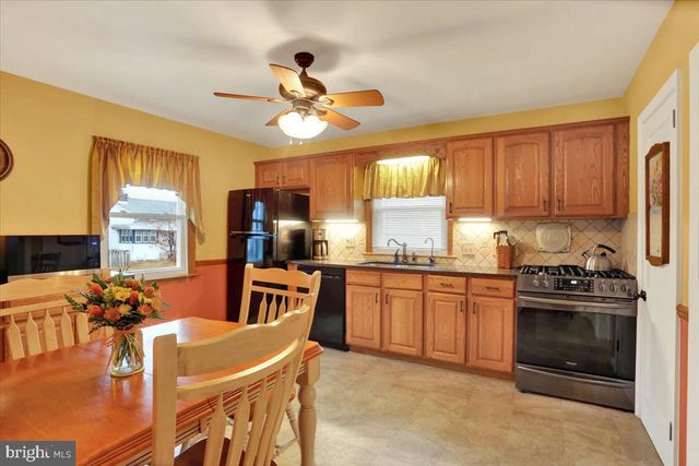 516 W 3RD ST, Birdsboro, PA 19508