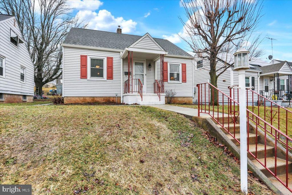 516 W 3RD ST, Birdsboro, PA 19508