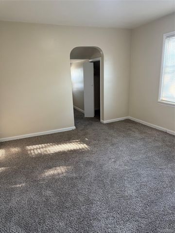 7535 REPUBLIC Avenue, Warren, MI 48091