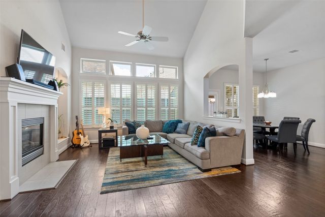 18265 Brighton Green, Dallas, TX 75252