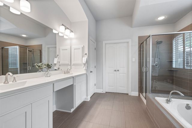 18265 Brighton Green, Dallas, TX 75252