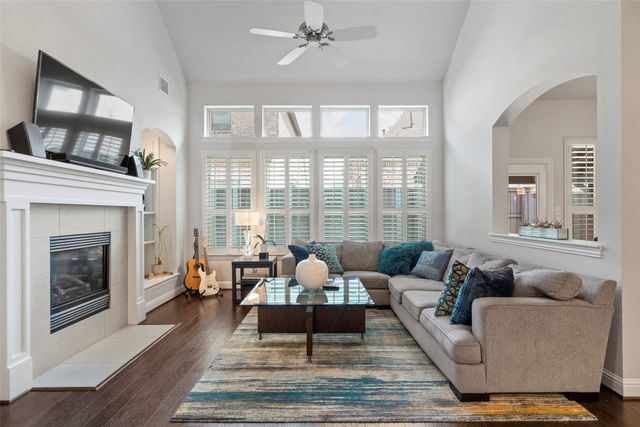 18265 Brighton Green, Dallas, TX 75252