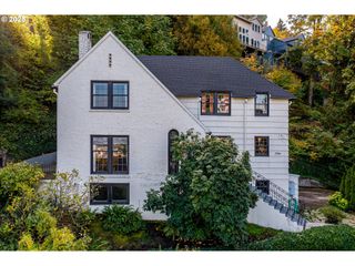 2966 Nw CORNELL Rd, Portland, OR 97210