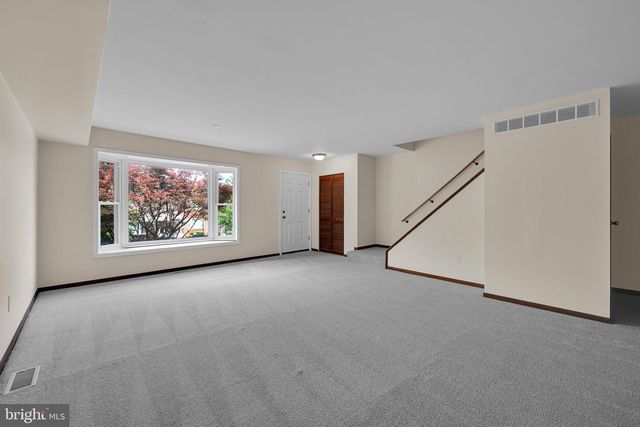 4169 RITTENHOUSE LN, Skippack, PA 19474