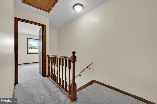 4169 RITTENHOUSE LN, Skippack, PA 19474