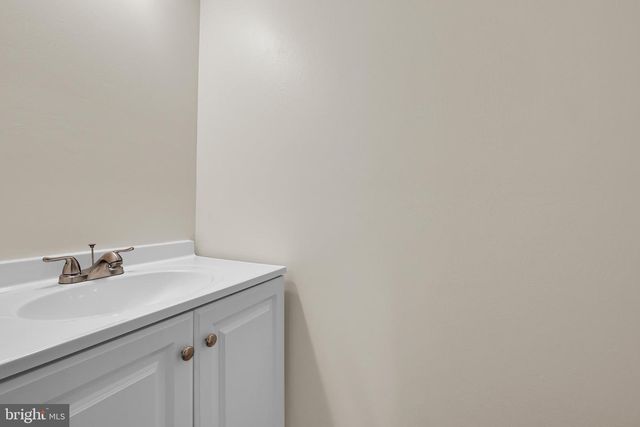 4169 RITTENHOUSE LN, Skippack, PA 19474