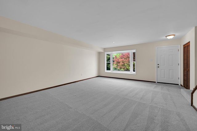 4169 RITTENHOUSE LN, Skippack, PA 19474
