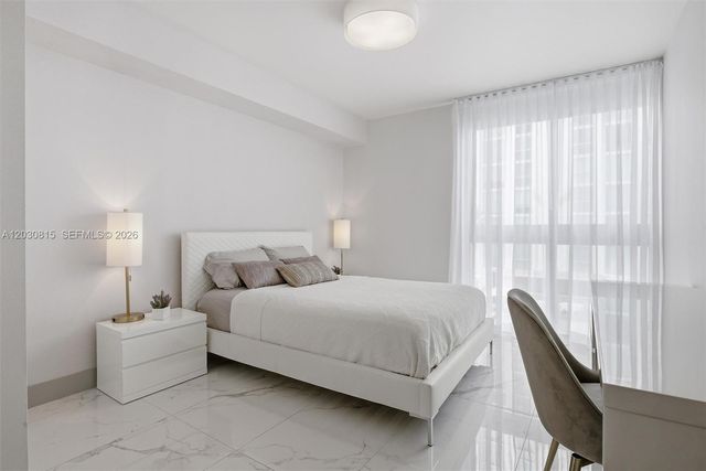 330 Sunny Isles Blvd 5-708, Sunny Isles Beach, FL 33160