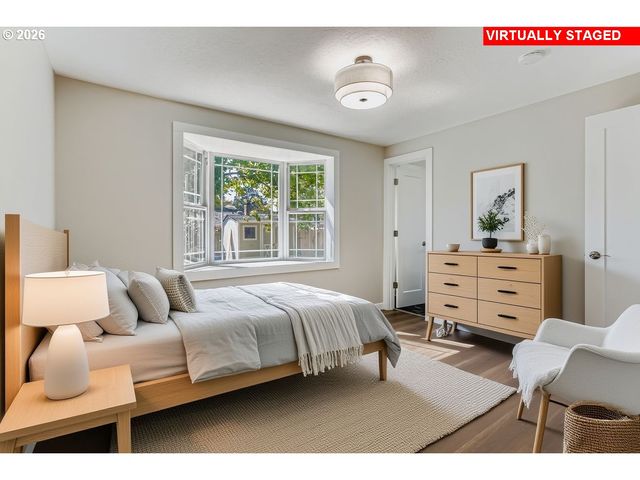 13541 Sw 63RD Pl, Portland, OR 97219