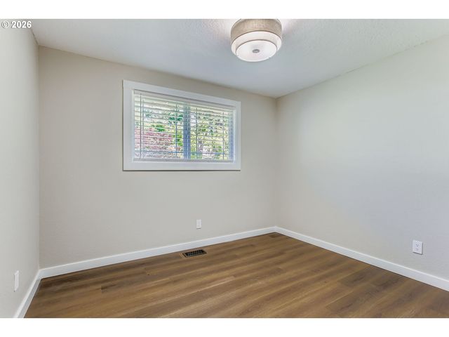 13541 Sw 63RD Pl, Portland, OR 97219