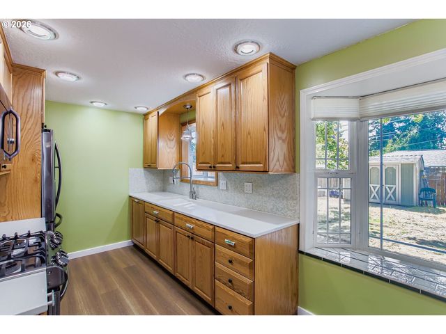 13541 Sw 63RD Pl, Portland, OR 97219