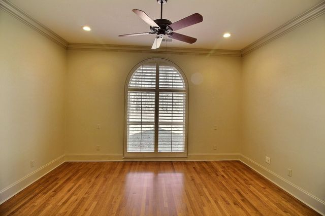 580 HICKORY LAKE RD, Eads, TN 38028